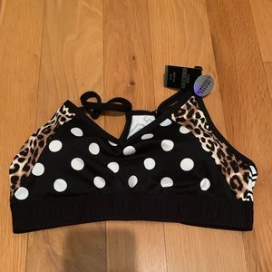 PINK Victoria's Secret Intimates & Sleepwear - Brand new pink sports bra PINK Victoria's Secret Intimates & Sleepwear - Brand new pink sports bra
